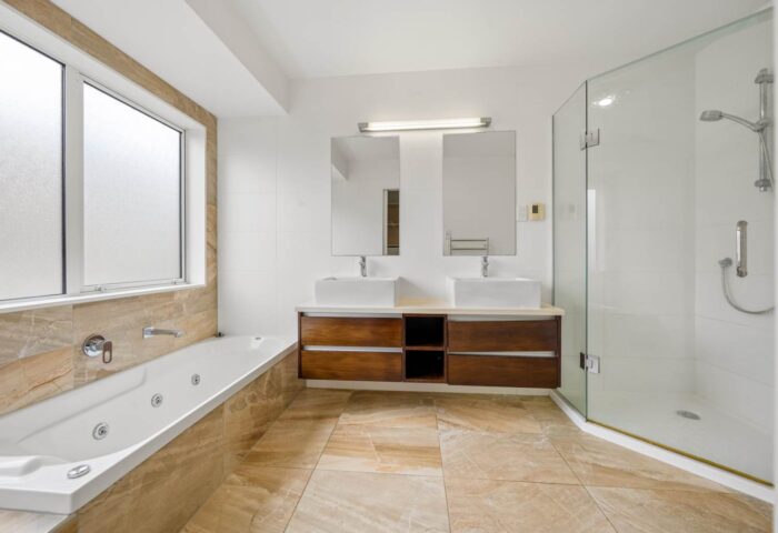 12 Mural Place, Greenhithe, North Shore City, Auckland, 0632, New Zealand