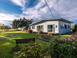 15 Pembroke Street, Waimate, Canterbury, 7980, New Zealand