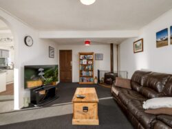 15 Pembroke Street, Waimate, Canterbury, 7980, New Zealand