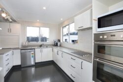 12 Pryde Place, Feilding, Manawatu, Manawatu / Whanganui, 4702, New Zealand
