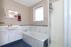12 Pryde Place, Feilding, Manawatu, Manawatu / Whanganui, 4702, New Zealand
