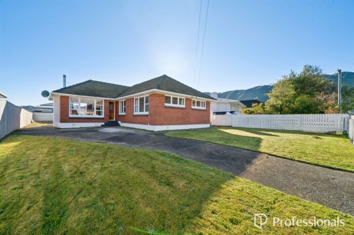 38 Russell Road, Wainuiomata, Lower Hutt, Wellington, 5014, New Zealand