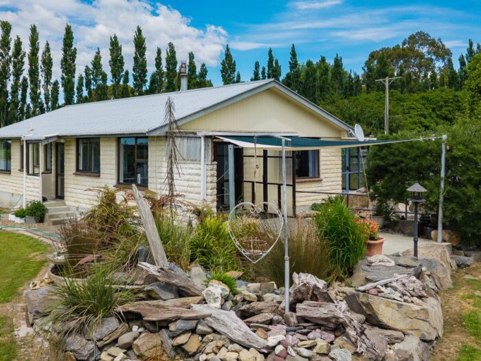 2418 Waimate Highway, Waimate, Canterbury, 7980, New Zealand