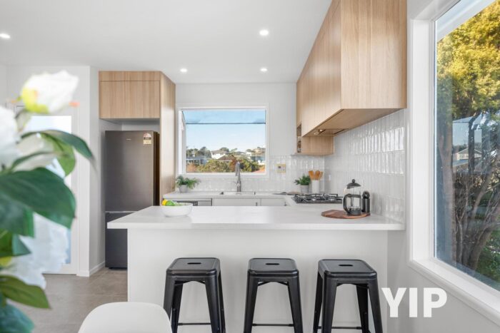 19A Brooker Grove, Newlands, Wellington, 6037, New Zealand