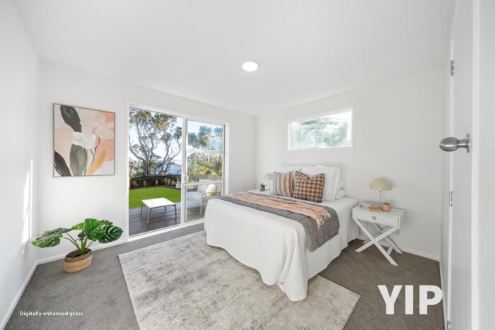 19A Brooker Grove, Newlands, Wellington, 6037, New Zealand