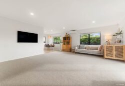 24A Hatherlow Street, Glenfield, North Shore City, Auckland, 0629, New Zealand