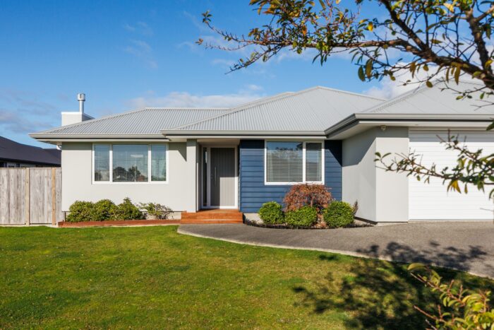 6 Atlantic Drive, Fitzherbert, Palmerston North, Manawatu / Whanganui, 4410, New Zealand