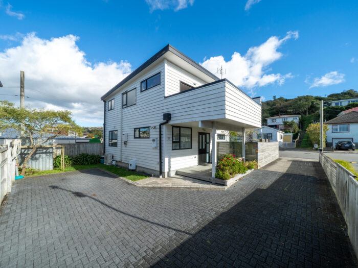 7B Phillip Street, Johnsonville, Wellington, 6037, New Zealand