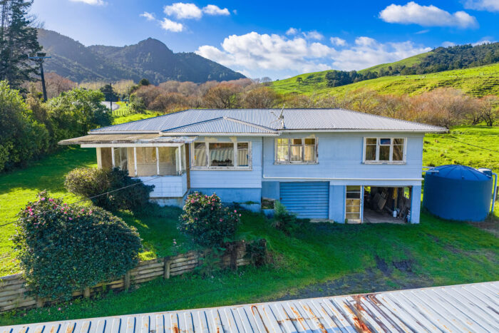2416 State Highway 1, Maungaturoto, Kaipara, Northland, 0587, New Zealand