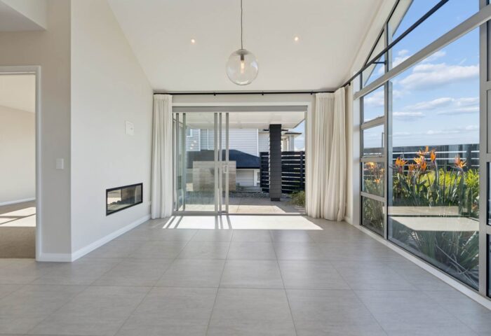 2 Colonial Drive, Millwater, Rodney, Auckland, 0932, New Zealand