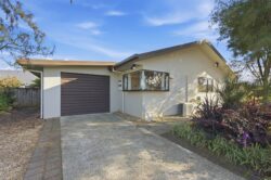 2D Feary Crescent, Takaka, Tasman, Nelson / Tasman, 7110, New Zealand