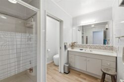 2D Feary Crescent, Takaka, Tasman, Nelson / Tasman, 7110, New Zealand