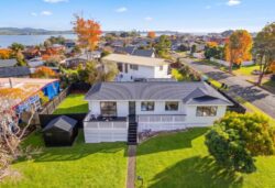 1 Dalmahoy Place, Wattle Downs, Manukau City, Auckland, 2103, New Zealand