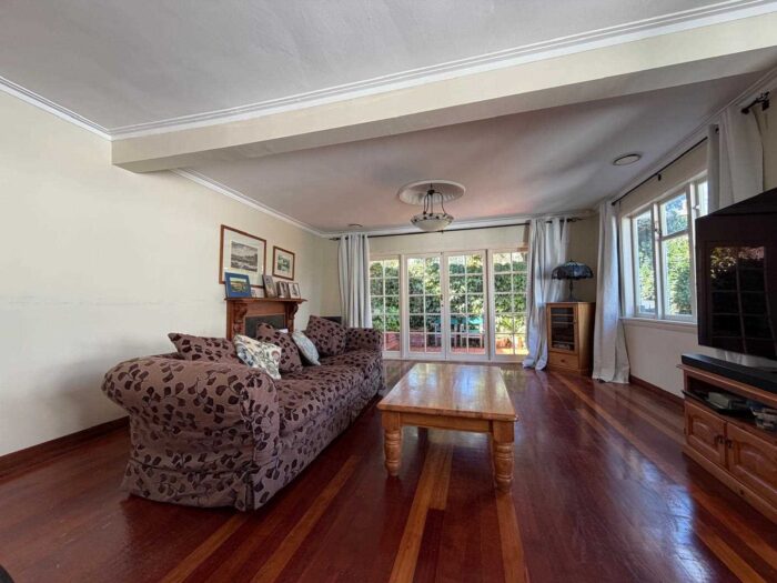 16 Friend Street, Karori, Wellington, 6012, New Zealand