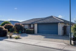 17 Hammill Grove, Stoke, Nelson, Nelson / Tasman, 7011, New Zealand
