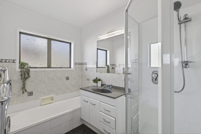 60 Heta Road, Highlands Park, New Plymouth, Taranaki, 4312, New Zealand