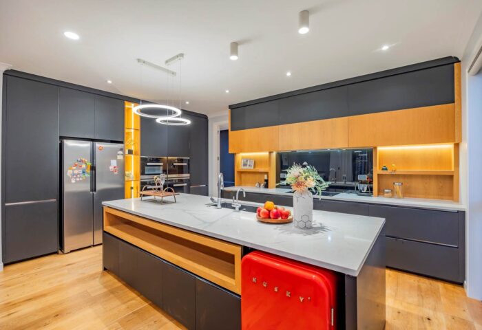 21 Hooten Place, Pinehill, North Shore City, Auckland, 0632, New Zealand