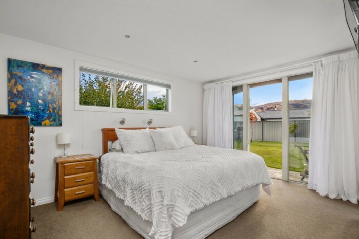 6 Houlahan Street, Clyde, Central Otago, Otago, 9330, New Zealand