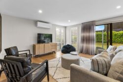 7 Kamahi Street, Wanaka, Otago, 9305, New Zealand