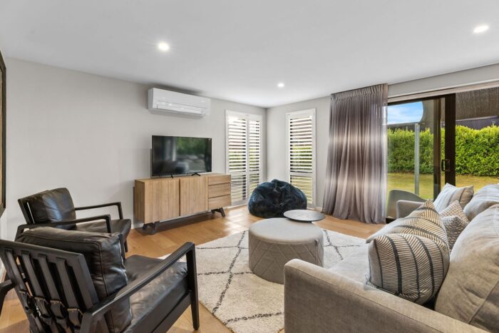 7 Kamahi Street, Wanaka, Otago, 9305, New Zealand