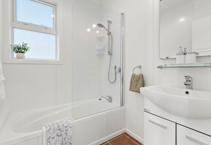 2 Oran Road, Panmure, Auckland, 1072, New Zealand