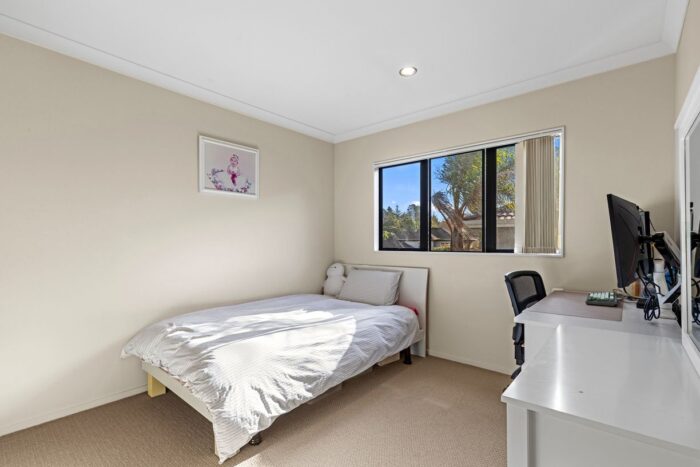 74 Rising Parade, Albany, North Shore City, Auckland, 0632, New Zealand
