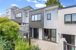 5 Tokai Place, Glen Eden, Waitakere City, Auckland, 0602, New Zealand