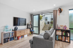5 Tokai Place, Glen Eden, Waitakere City, Auckland, 0602, New Zealand