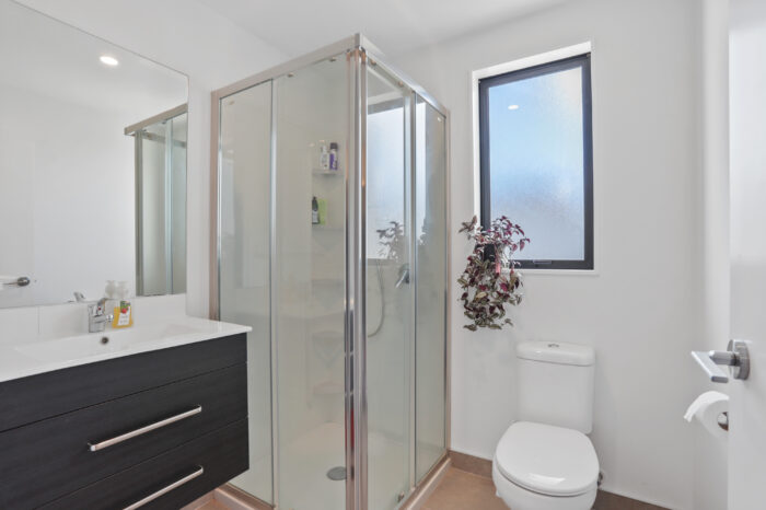 5 Tokai Place, Glen Eden, Waitakere City, Auckland, 0602, New Zealand