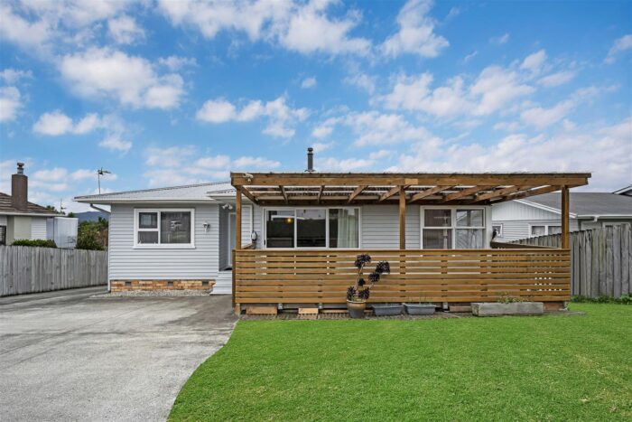 18 Waitaki Street, Henderson, Waitakere City, Auckland, 0612, New Zealand