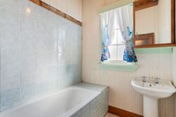 16 Beaconsfield Street, Grey Lynn, Auckland, 1021, New Zealand