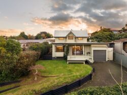 29 Glendale Drive, Dinsdale, Hamilton, Waikato, 3204, New Zealand