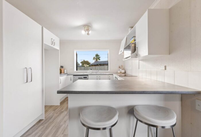 42 Medvale Avenue, Flat Bush, Manukau City, Auckland, 2019, New Zealand