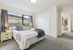 42 Medvale Avenue, Flat Bush, Manukau City, Auckland, 2019, New Zealand