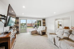 2 Penruddock Rise, Westmorland, Christchurch City, Canterbury, 8025, New Zealand