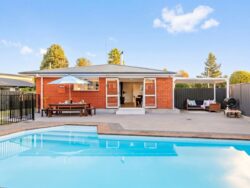 17 Seamer Place, Saint Andrews, Hamilton, Waikato, 3200, New Zealand
