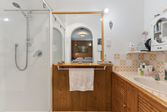 13 Ward Crescent, Te Atatu Peninsula, Waitakere City, Auckland, 0610, New Zealand