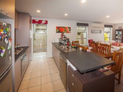 44 Erlestoke Cres, Churton Park, Wellington 6037
