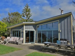 1114 Collingwood-Puponga Main Rd, Pakawau, Collingwood, Tasman 7073